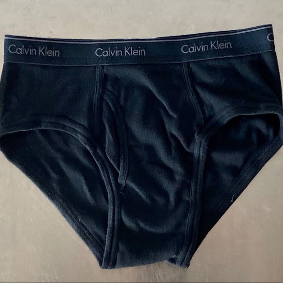 Calvin Klein Briefs (multiple) - Picture 1 of 2